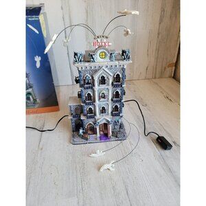 Lemax Grimm Hotel pumpkin hollow‎ Halloween Village accessory